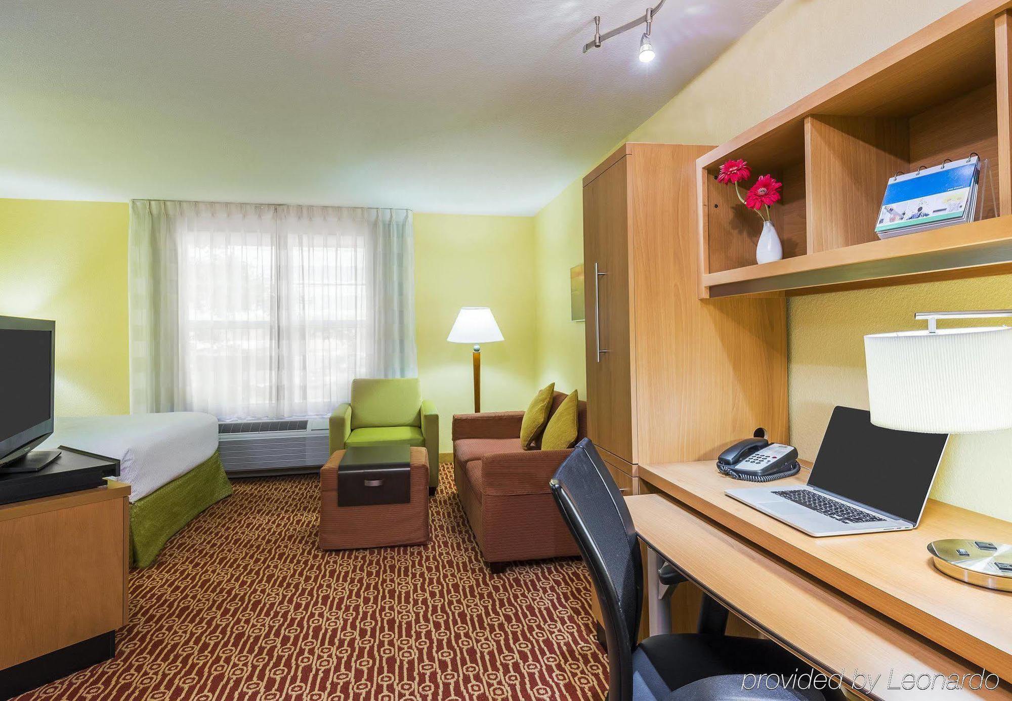 ทาวน์เพลส สวีท สปริงฟิลด์ Hotel ภายนอก รูปภาพ